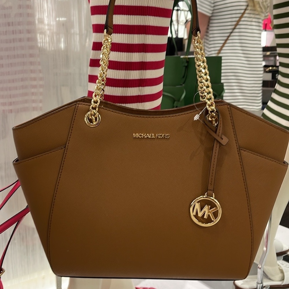 Michael Kors MICHAEL KORS 
Jet Set Large Saffiano Leather Shoulder Tote Bag
NWT - Picture 10 of 16